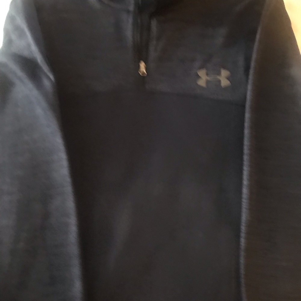 Under armor Quarter zip front Brand new with no tags